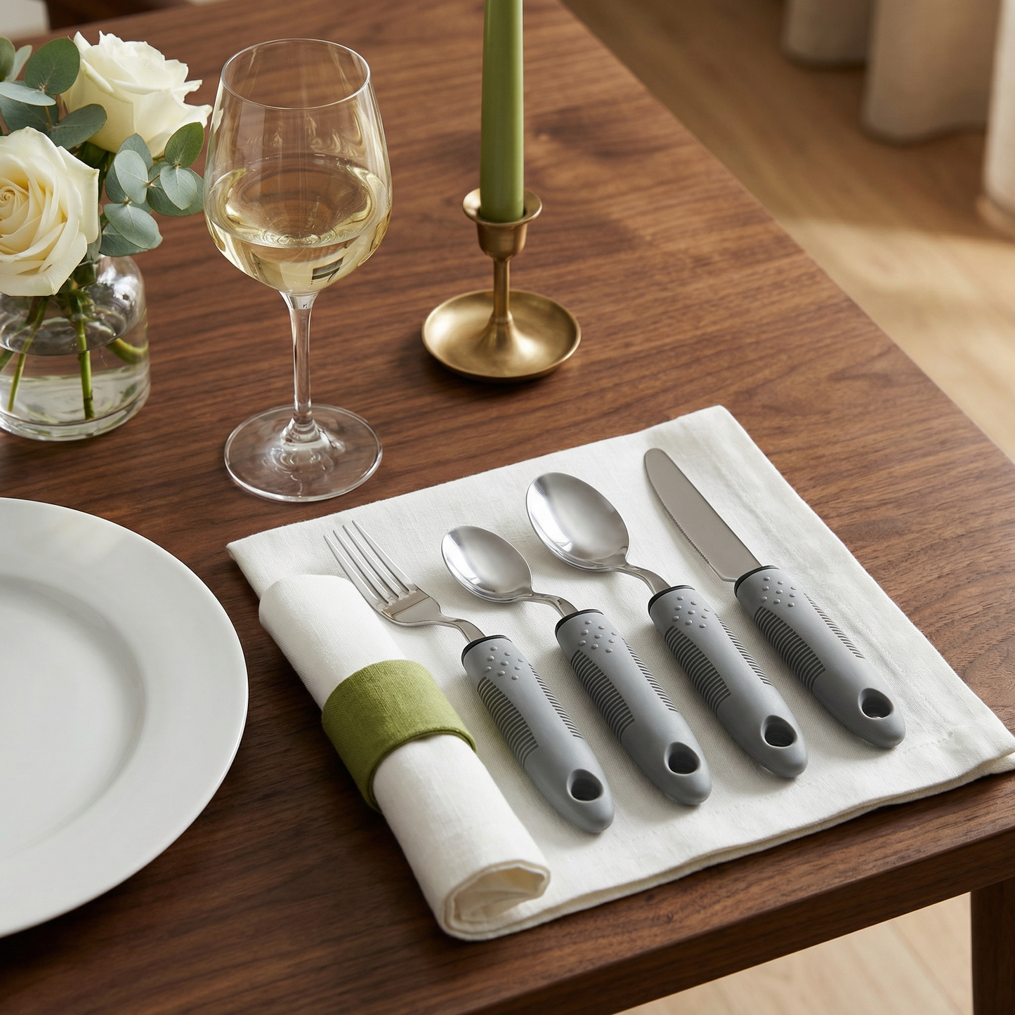 BaseSmall 42° Angled Utensil Set – Ergonomic Silverware for Tremors & Arthritis